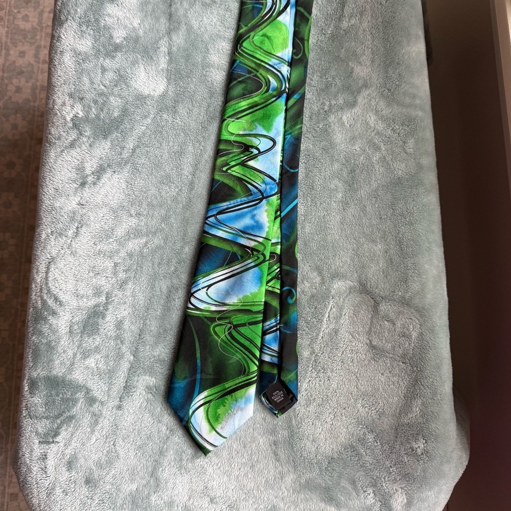 J. Garcia Sunset Green and Blue Men's‎ Tie collectors edition 100% silk